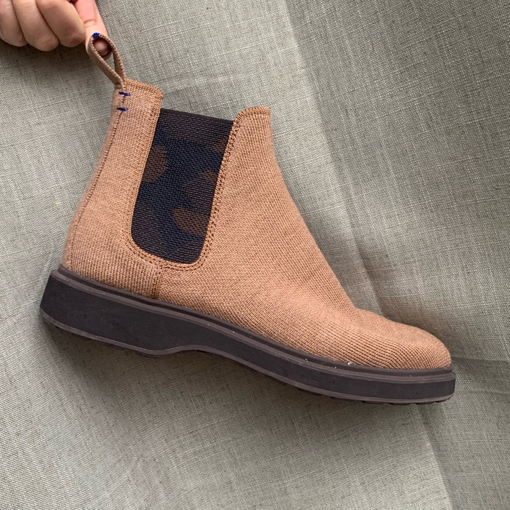 Rothy's Carmel Brown Merino Wool Ankle Boots Women's 8.5 - Unisex Boot.
